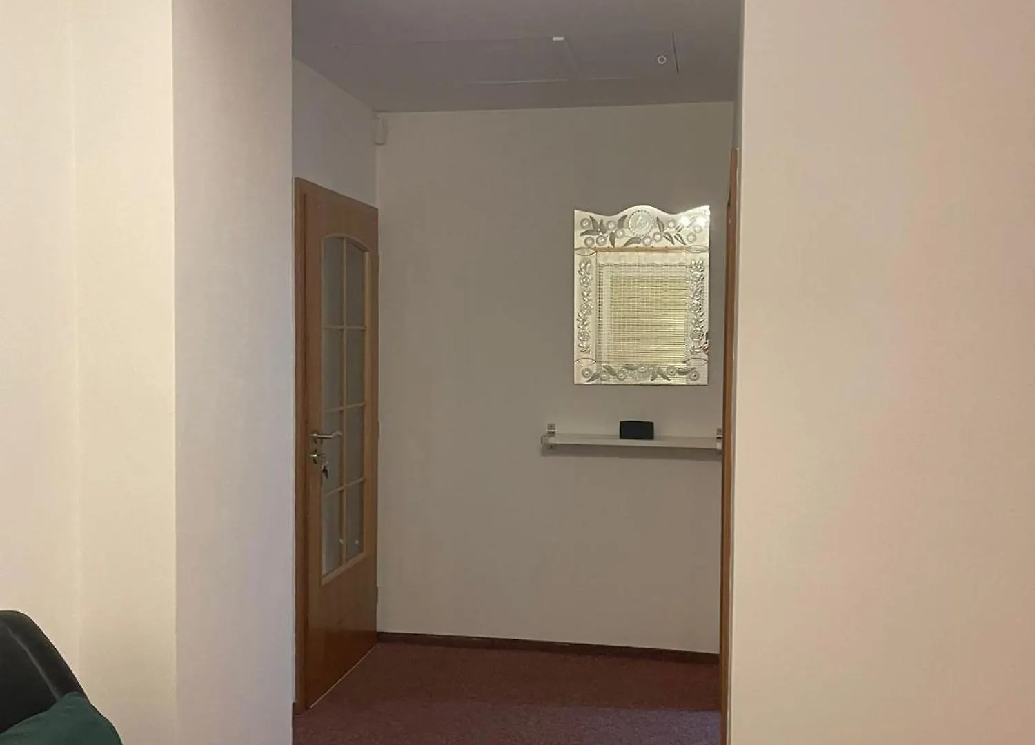 Soukroma Loznice S Terasou A Pracovnou Prague Homestay